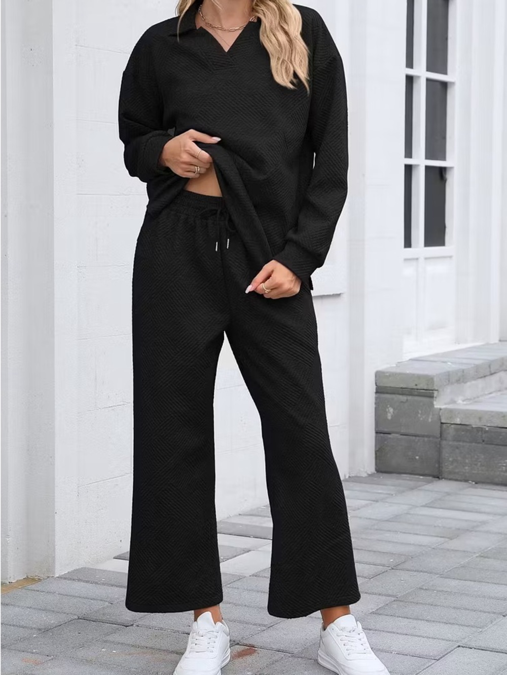 Black Wide-Leg Lounge Pants - Casual Women's Drawstring Trousers